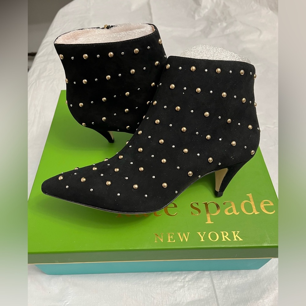 Kate Spade Starr Ankle boot. Black Kid Suede. Ankle boots. Kitten heel.